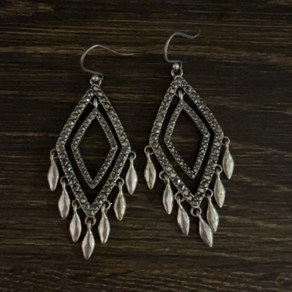 Lucky brand earrings